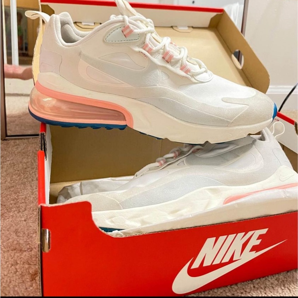 Nike Women Air Max 270 React 'American Modern' 7.5 no box